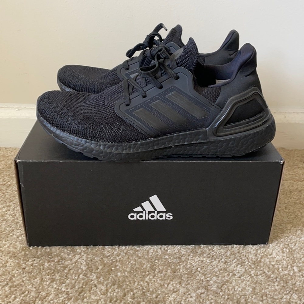 Adidas black ultra boost 20.